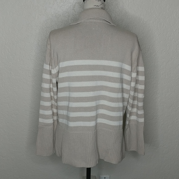GAP Striped Sweater Size XS - Picture 3 of 6